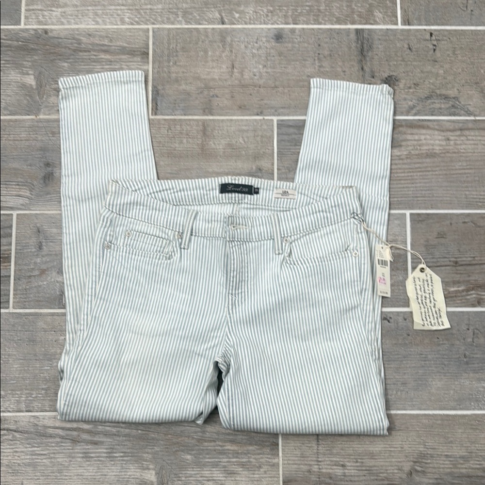 Level 99 White Skinny Jeans with Stretch